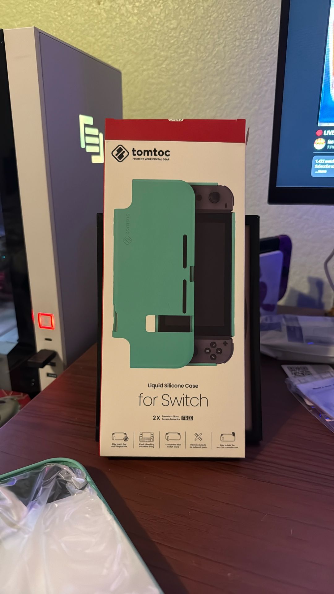 Tomtoc Liquid Silicone Case