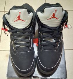 Jordan 5 Black Metallic Size 10