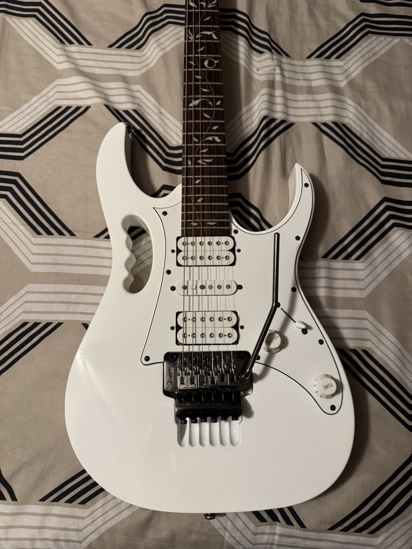 Ibanez Jem Jr Guitar