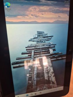 Hp touch flip 2-in-1 convertible new condition win 11 reset