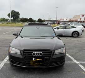 2012  AUDI A8