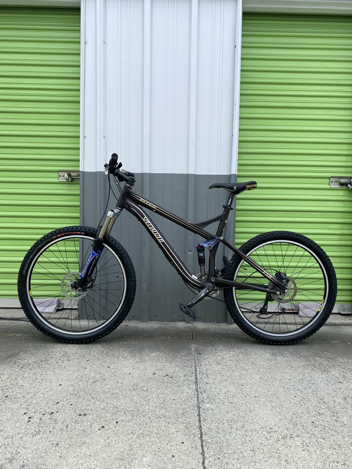 SPECIALIZED PITCH MOUNTAIN BIKE