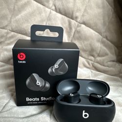 Beats Studio Buds