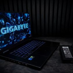 GIGABYTE GAMING LAPTOP i7 PROCESSOR 🔥 32GB DDR5 RAM 💪🏽 RTX 5080 GRAPHICS