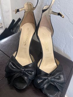Black heels