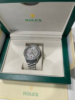 ONE OF ONE CUSTOM TIMEPIECE “NEW”