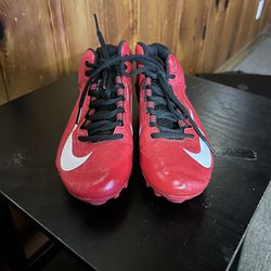 Nike Alpha Soccer Shoes Red/White-Black Size 3.5 Y