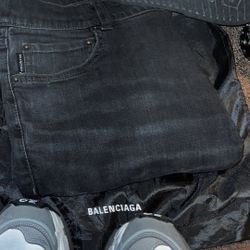 Balenciaga 