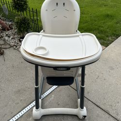 High chair 