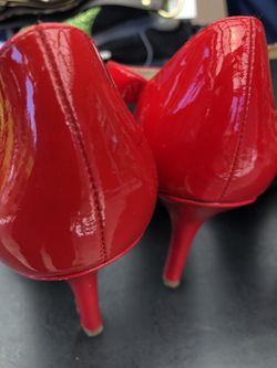 Jessica Simpson stylish shoes