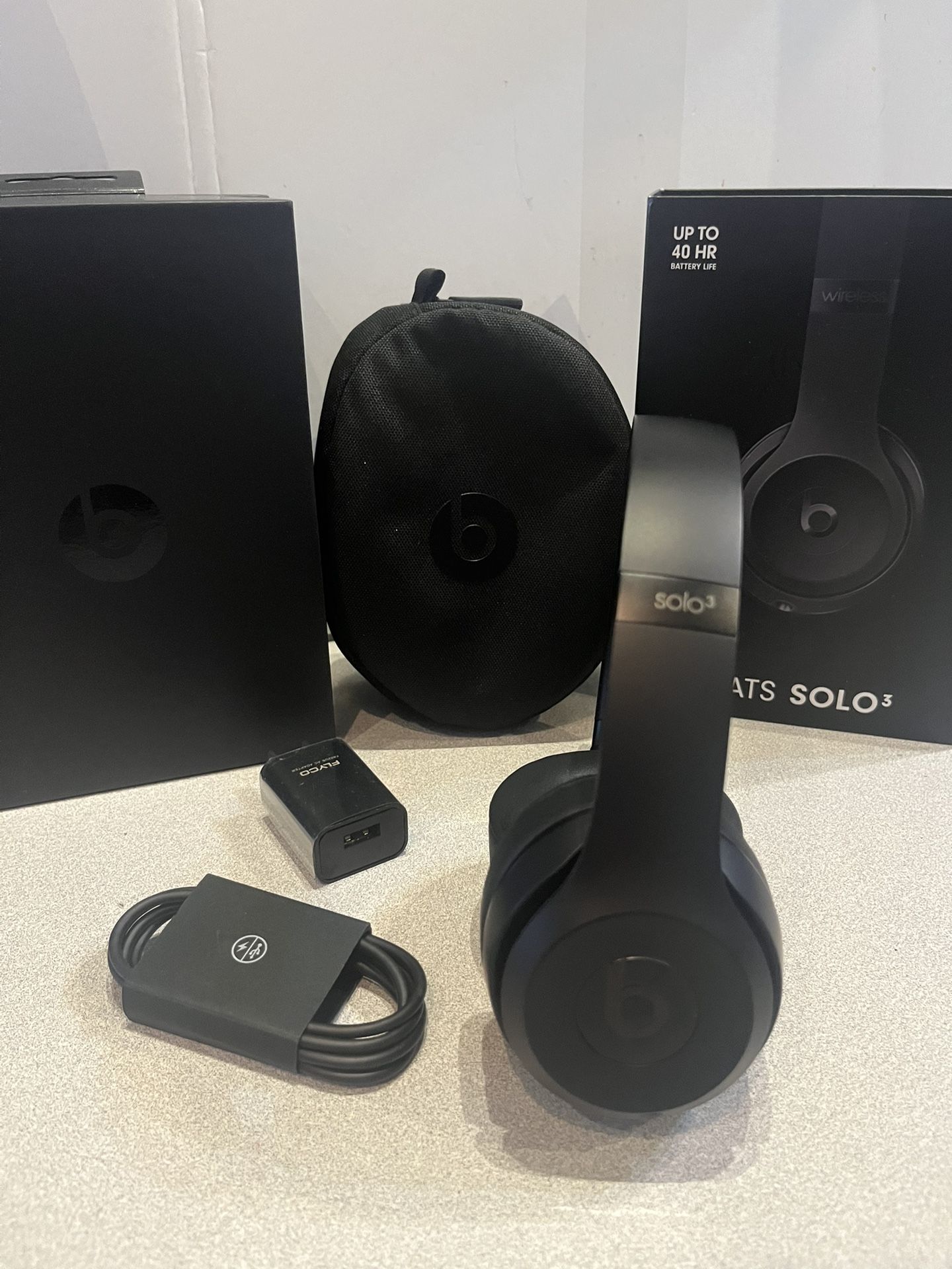 Beats By Dr.Dre SOLO 3 Wireless ON-Ear Bluetooth Headphones -MATTE Black Warranty 