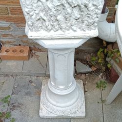 Cement Flower Pots And Pedestal