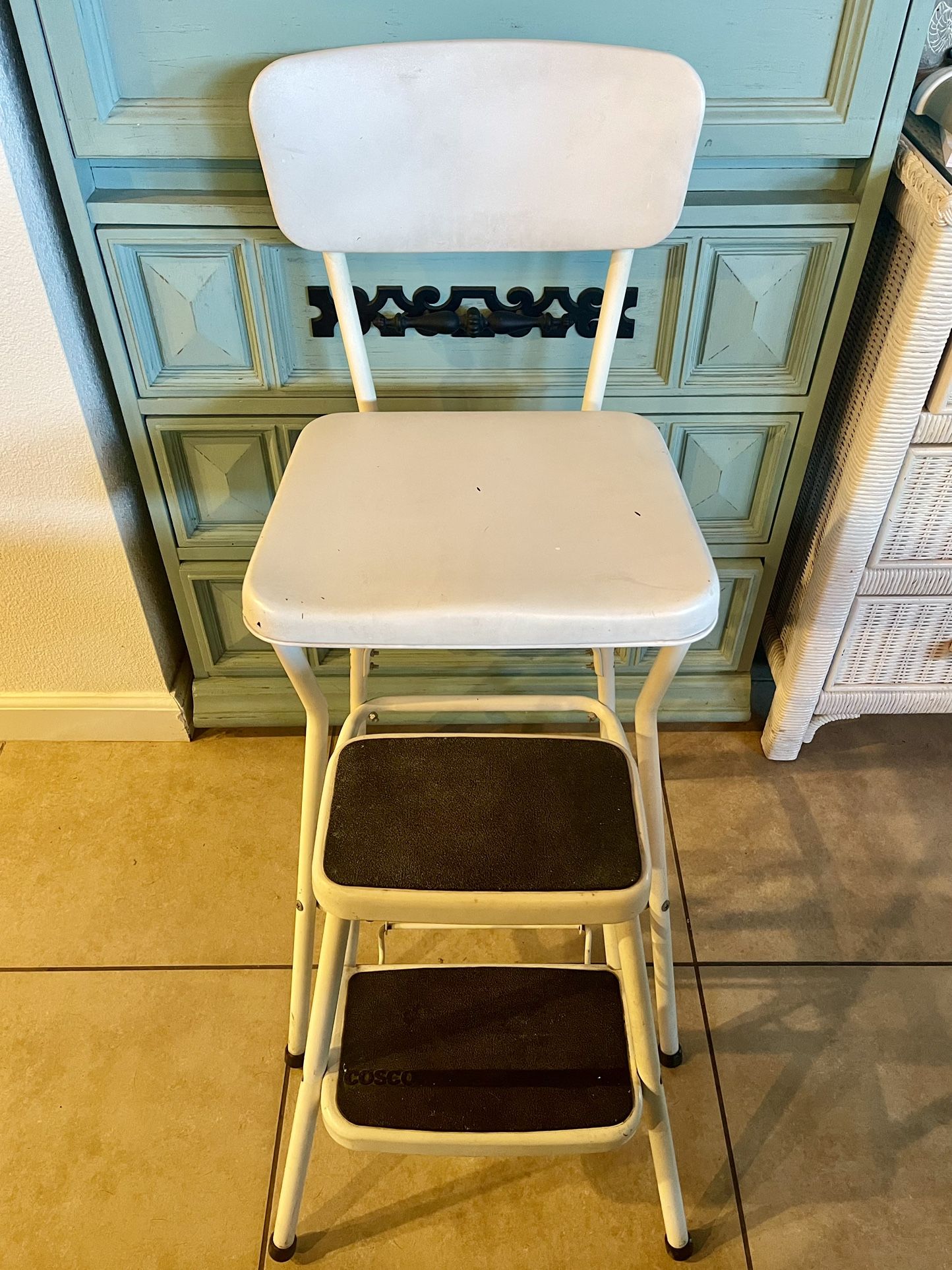 Vintage Retro Cosco Step Stool Char