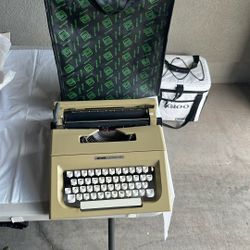Olivetti LETTERA 25