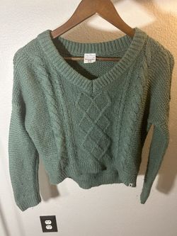 Abercrombie Kids Forest Green V Cut Sweater 9/10