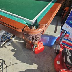 Pooltable/ping Pong