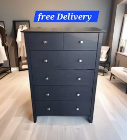 Dresser Chest
