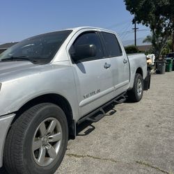 2008 Nissan Titan