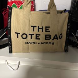 marc jacob’s tote bag
