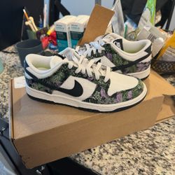 Floral Tapestry Women’s Dunks 