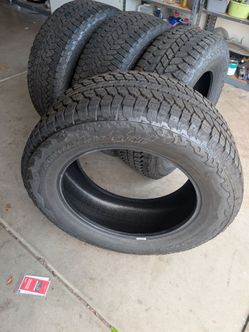 New 275/60/20 Bridgestone dueler all terrain tires