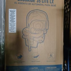 Never Used Snugride 35 Lite LX car seat
