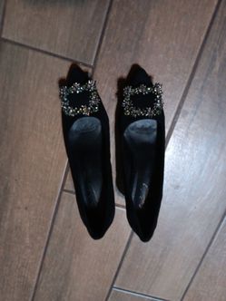 Woman shoes