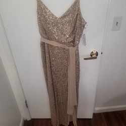 New W/Tags Gold Long Dress Fits - XL