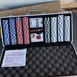 POKER CHIP SET in ALUMINUM CASE 500 chips 