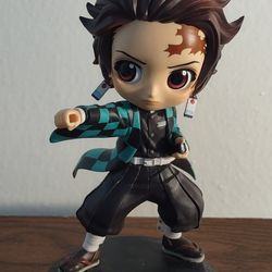 Demon Slayer Tanjiro Kamado Qposket Figure Good,5.5" Tall.