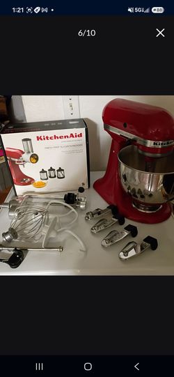 Kitchen Aid Mixer With Shedder And Slicer Attachements