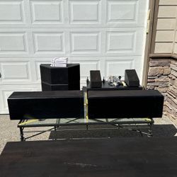 Klipsch Speakers 
