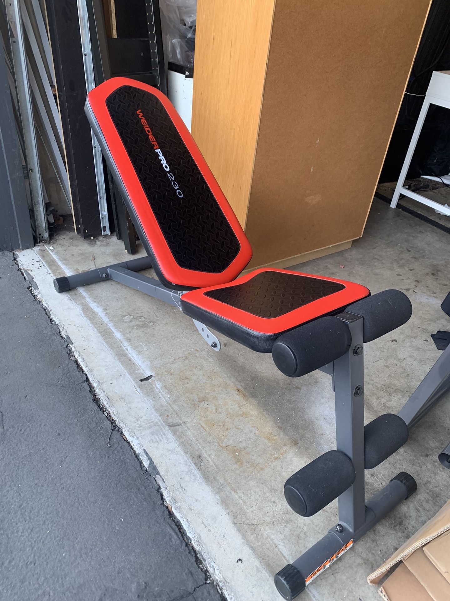Weider Pro 230 Weight Bench $50