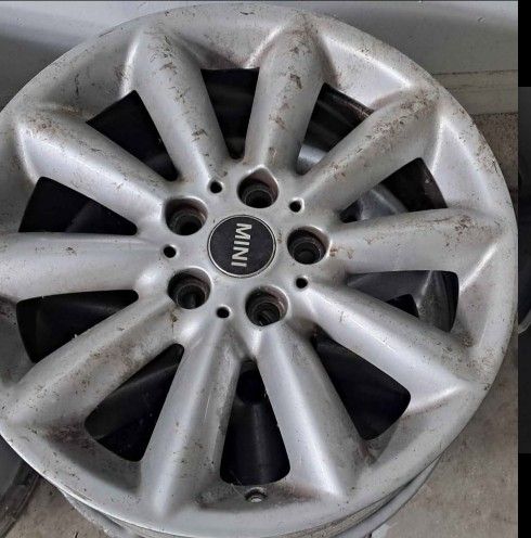 Mini Cooper Wheels Size 17.5