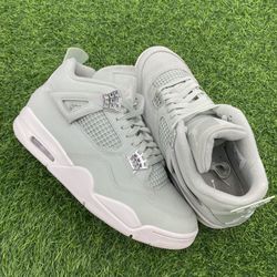 Air Jordan 4 “Seafoam Sail” Size 10.5M