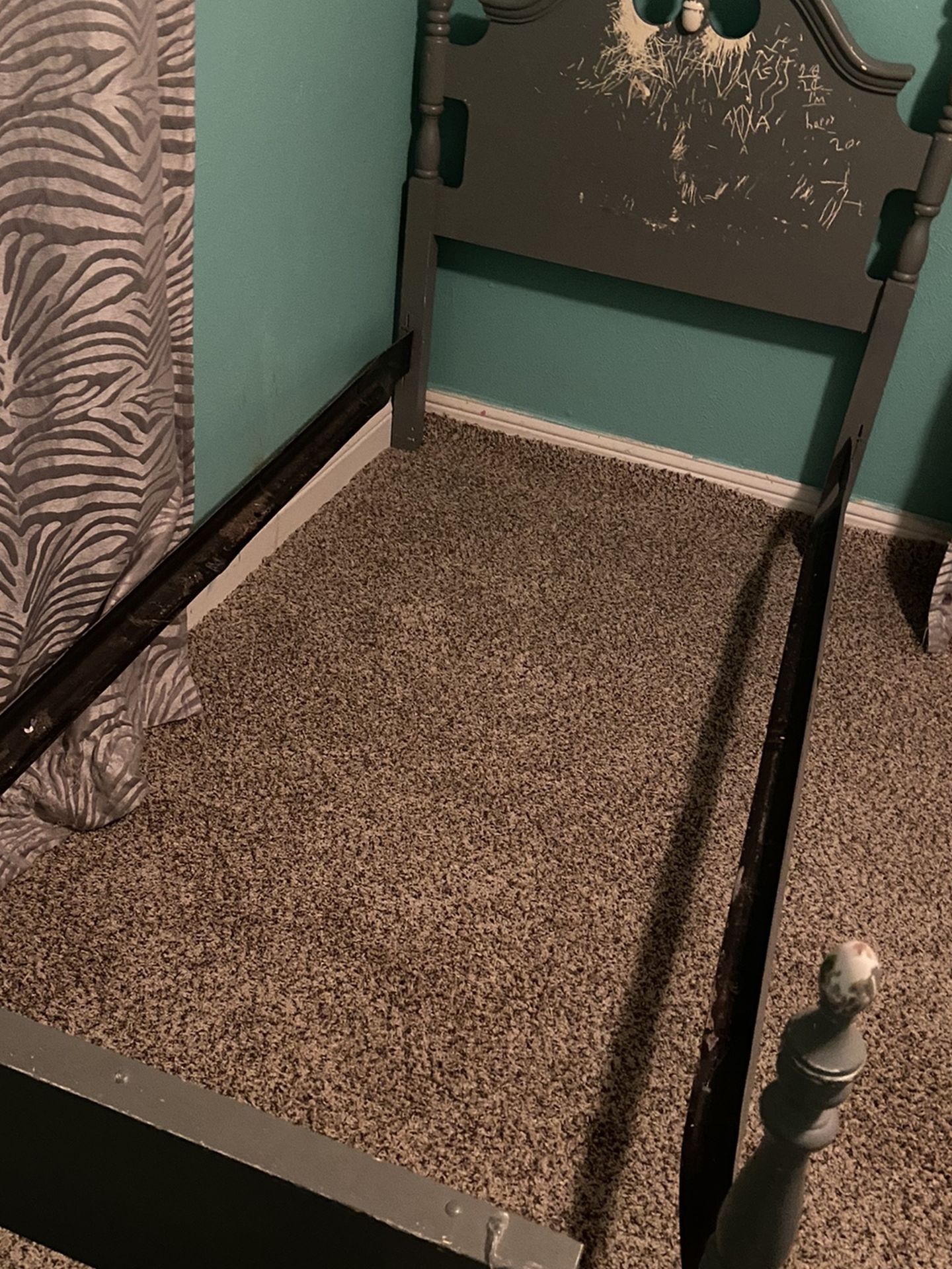 Twin Bed Set