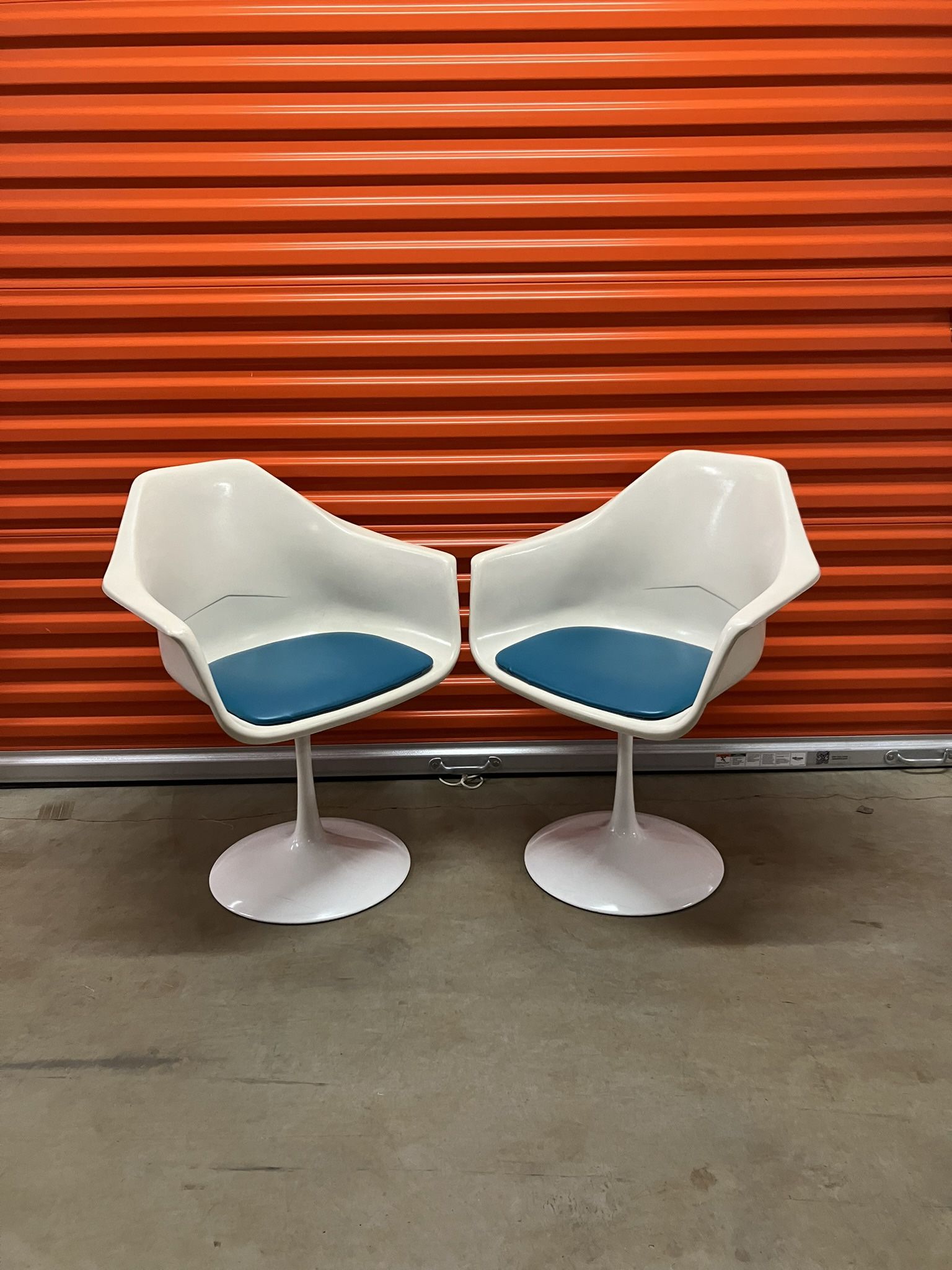 Vintage MCM Tulip Chairs