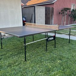 Stiga Ping Pong Table