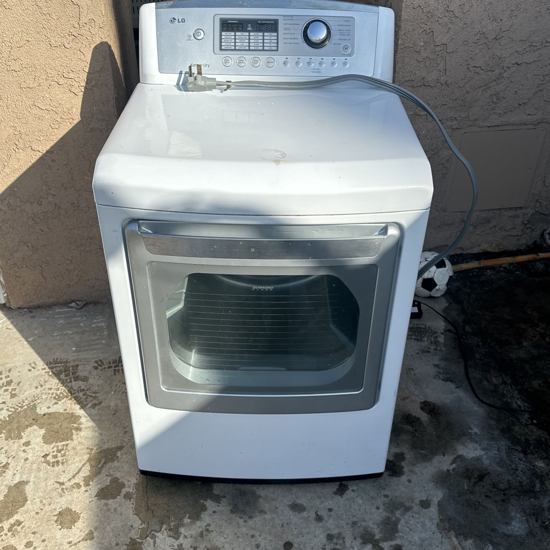 LG Electric Dryer