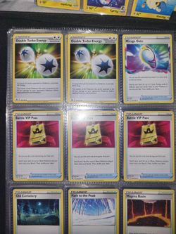 Pokémon bundle items