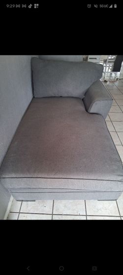 Sectional sofa