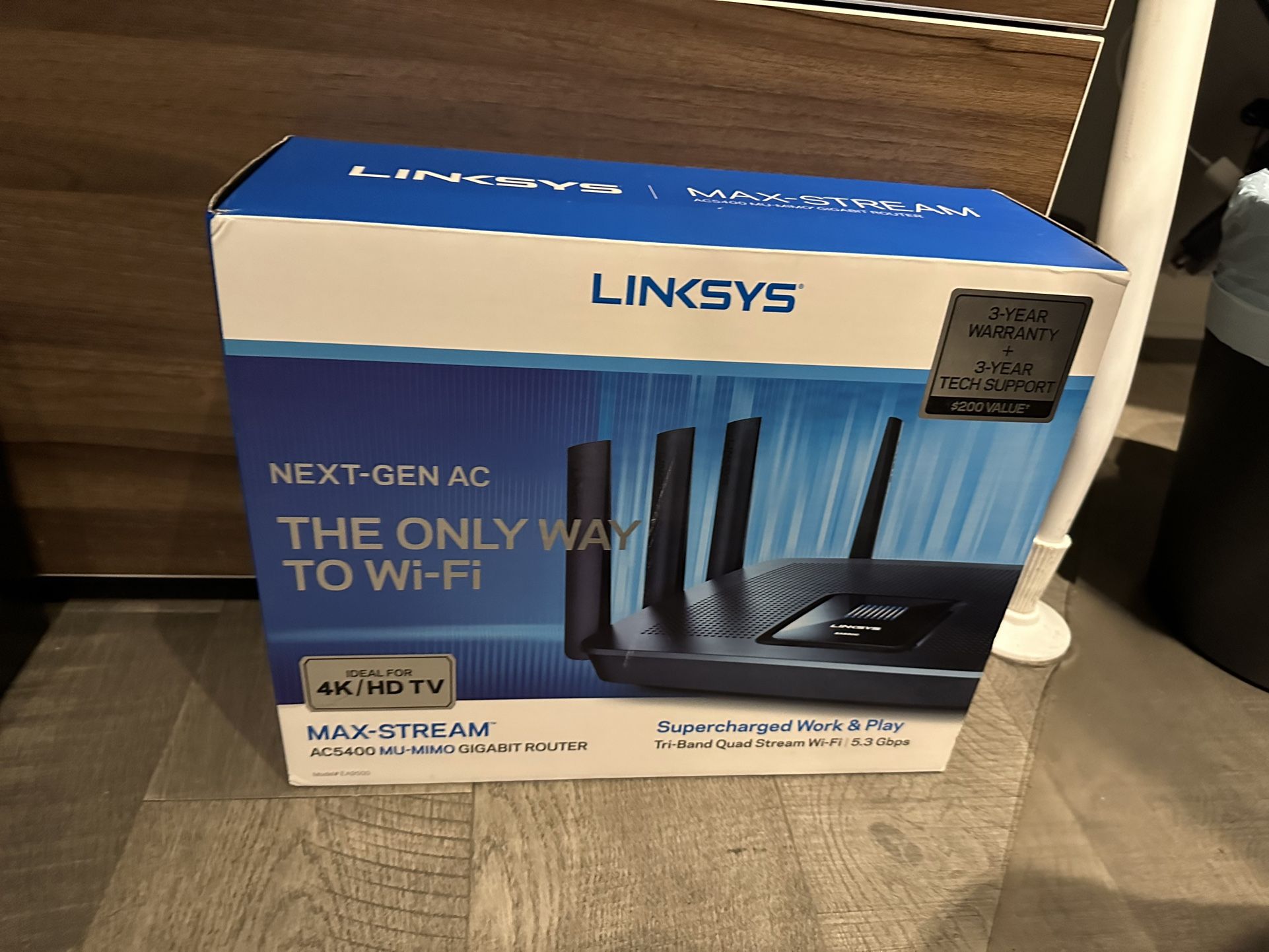 Wi-Fi Router For A Large Home Linksys AC5400