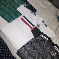 Soccer Jerseys L