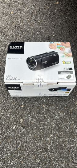 Brand new Sony Handycam HDR CX230 w/ AC-L200 adapter RT