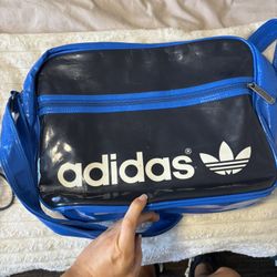 Adidas Originals Unisex Laptop Messenger Bag Blue Logo Airliner Retro 