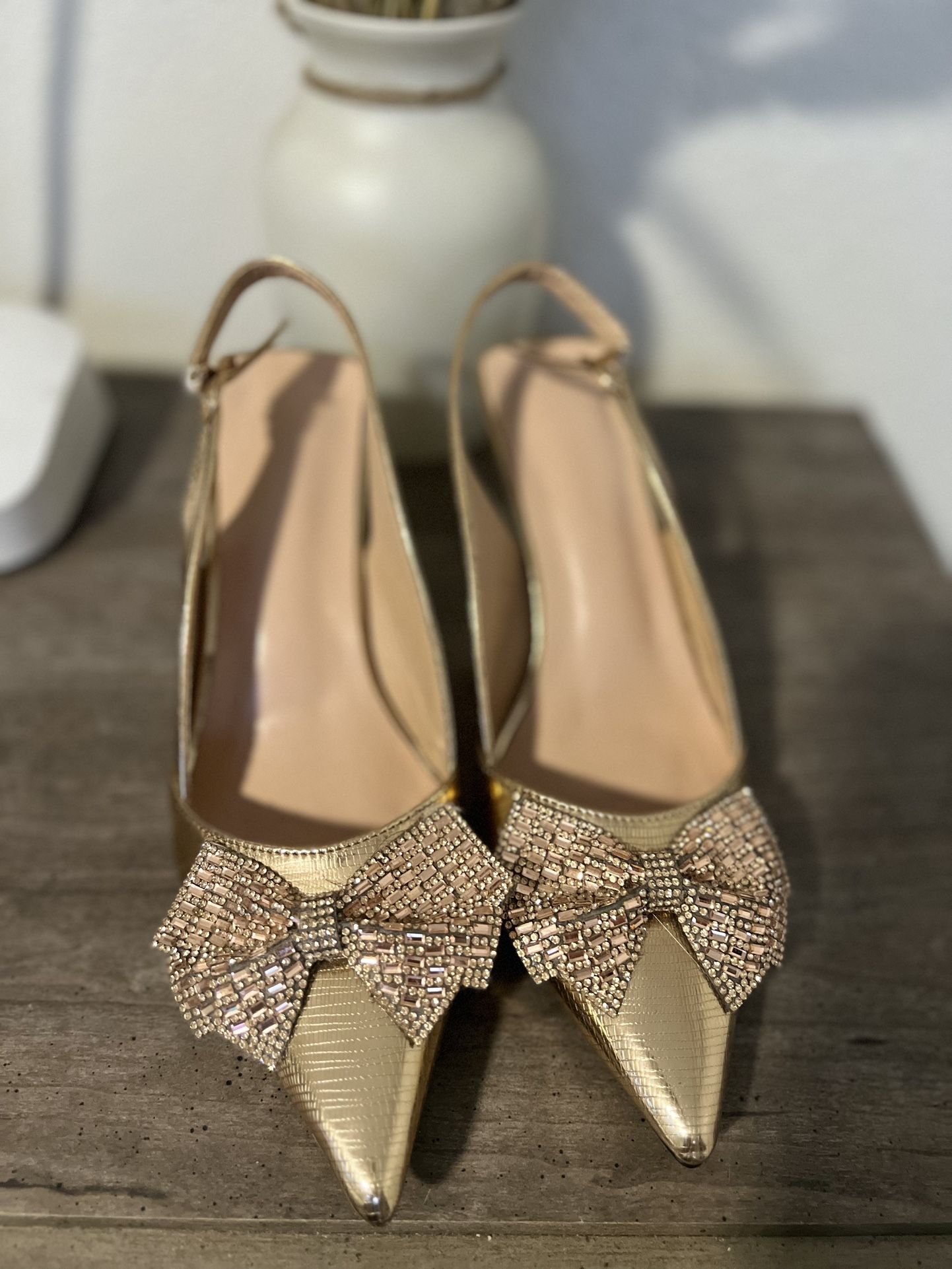 Gold Bow Heels