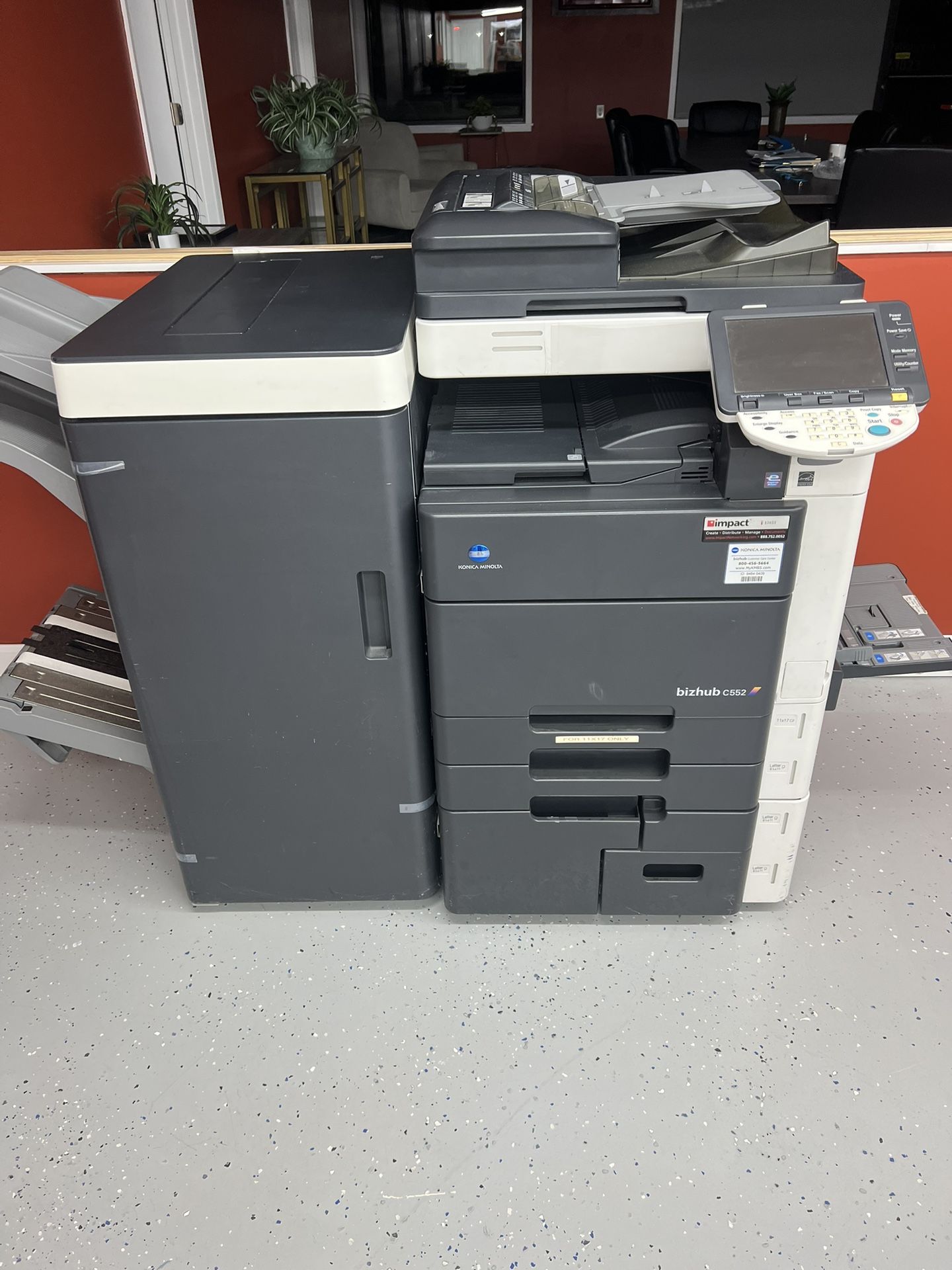 Konika Minolta Bizhub C552 w/ High Volume Production