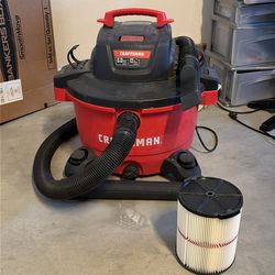 Craftsman 12-Gallon 6.0 Peak HP Wet/Dry Vacuum