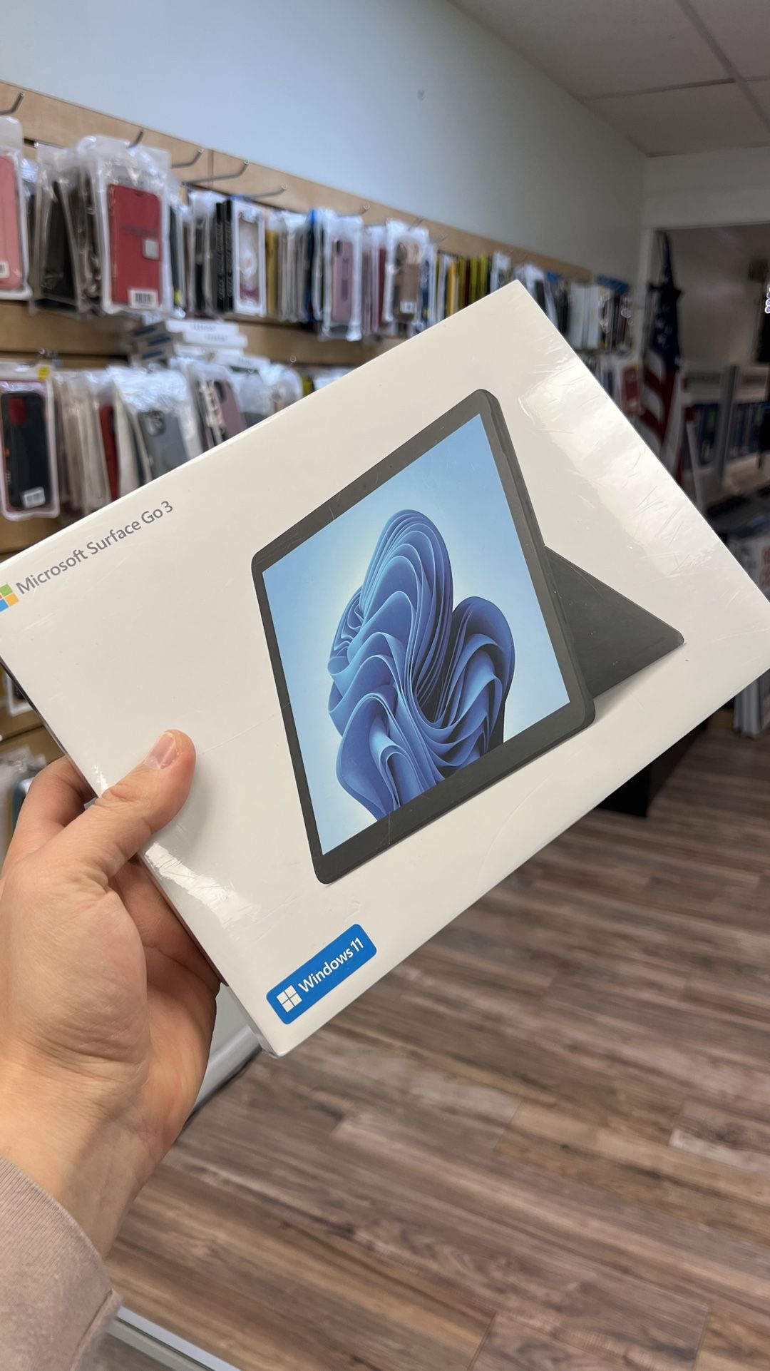 Microsoft Surface Go 3 Sealed. 