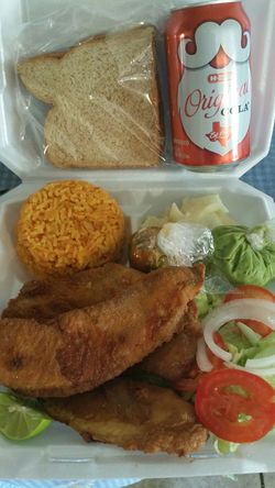 Tilapia de pescado enpanisada :):)
